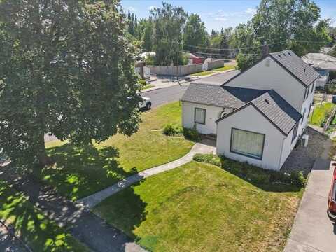 4503 N Hawthorne St, Spokane, WA 99205