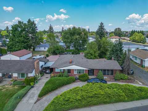 2911 E Illinois Ave, Spokane, WA 99207
