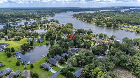 14 Ridge Lake Drive, Manning, SC 29102