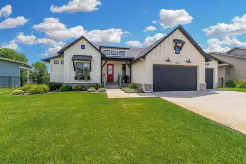 3905 N ESTANCIA CT, Wichita, KS 67205