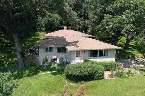 6097 Jacoby Drive, Mazomanie, WI 53560