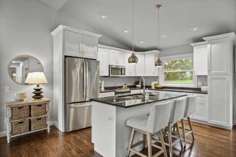 2578 Petersburg Circle, Fitchburg, WI 53719