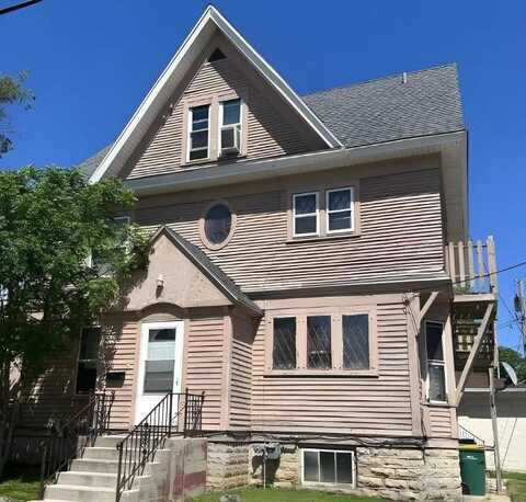 15 S Military Road, Fond Du Lac, WI 54935