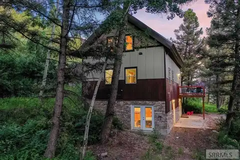 5135 E Rees Drive, Island Park, ID 83429