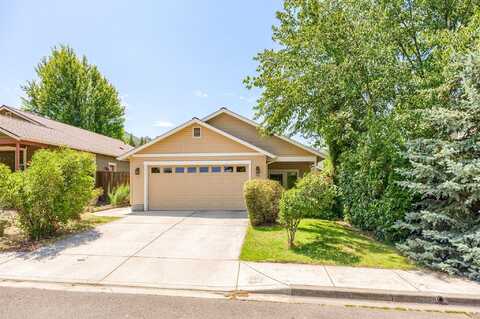 595 Elizabeth Avenue, Ashland, OR 97520