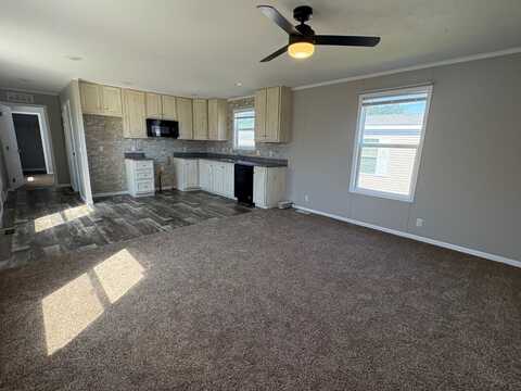 20548 Evanston Dr, Clinton, MI 48036