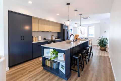 410 N River St, Hailey, ID 83333