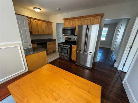 132 Gesler Street, Providence, RI 02909