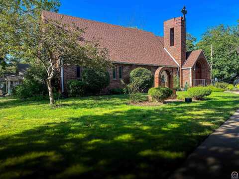 2516 SW Huntoon ST, Topeka, KS 66604