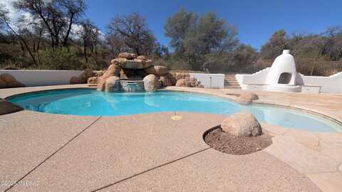 320 N Estill Drive, Oracle, AZ 85623