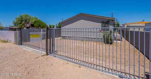 220 W President Street, Tucson, AZ 85714