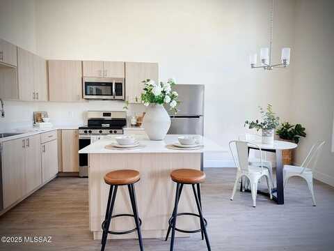 544 E Limberlost Drive, Tucson, AZ 85705