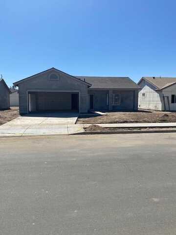 1145 S Ohio Place E, Porterville, CA 93257