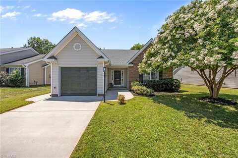 5748 Fox Chase Drive, Winston Salem, NC 27105