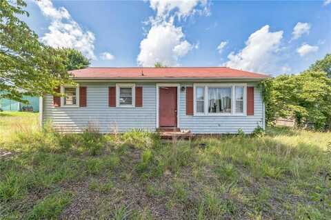 333 Legion Club Road, Lexington, NC 27295