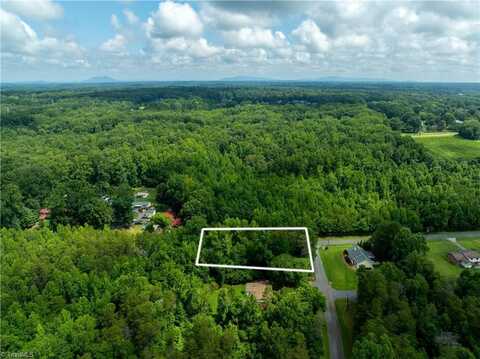 000 Chippewa Drive, Winston Salem, NC 27106