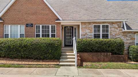 11370 Clubhaven Place, Raleigh, NC 27617