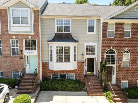 6809 Middleboro Dr Drive, Raleigh, NC 27612