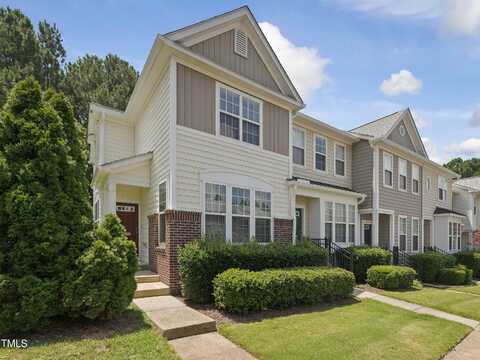 7661 Winners Edge Street, Raleigh, NC 27617