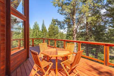 15009 Skislope Way, Truckee, CA 96161