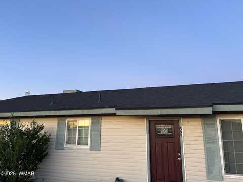 695 W 13th W, Saint Johns, AZ 85936