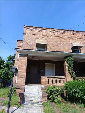 514 1/2 Pearson St, New Castle, PA 16101