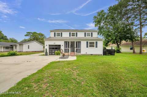 1113 Twin Lakes Drive, Southport, NC 28461