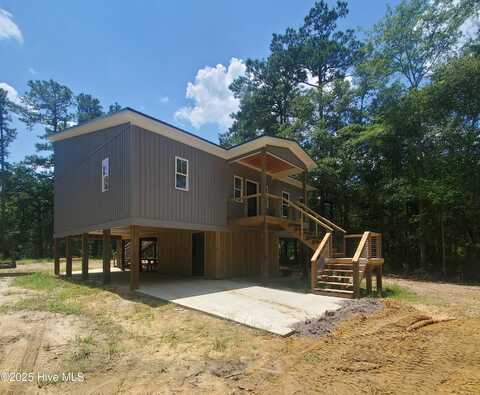 12374 Shaw Highway, Burgaw, NC 28425