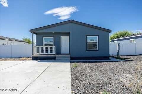 2681 E Edison Ave, Sunnyside, WA 98944