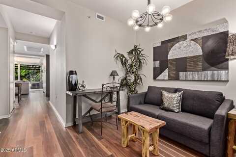 7117 E RANCHO VISTA Drive, Scottsdale, AZ 85251