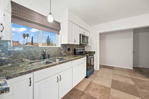 2946 W VILLA MARIA Drive, Phoenix, AZ 85053