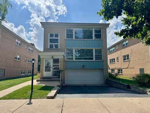 6752 N. East Prairie Road, Lincolnwood, IL 60712