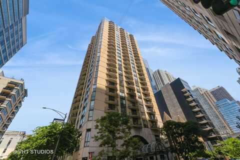 70 W. HURON Street, Chicago, IL 60654
