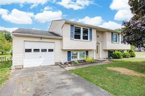 100 Close Hollow Dr Drive, Hamlin, NY 14464