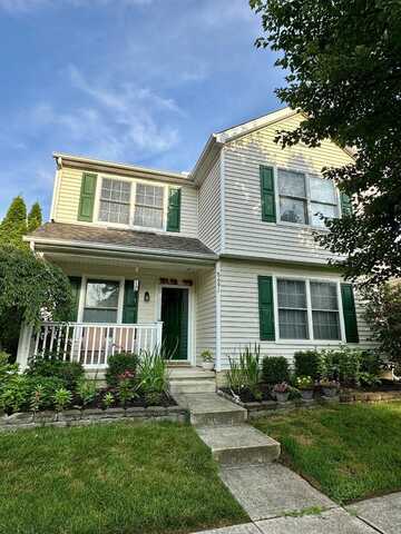 8691 Pennycress Lane, Lewis Center, OH 43035