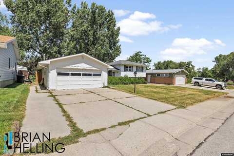3600 Valley Road, Casper, WY 82604