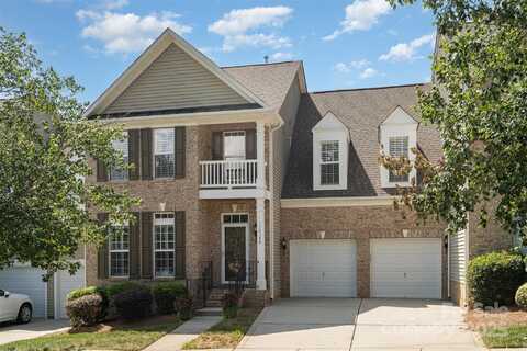 10349 Linksland Drive, Huntersville, NC 28078