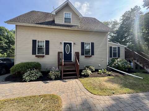 22 Hull Place, Seymour, CT 06483
