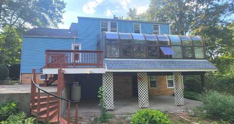 59 Lathrop Road, Waterford, CT 06375