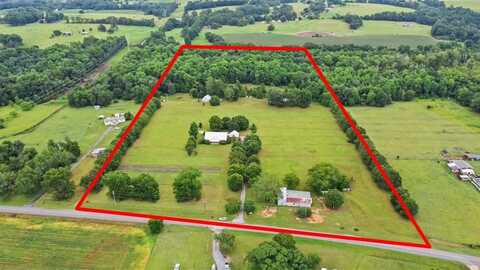863 Cowarts Creek Road, Ashford, AL 36312