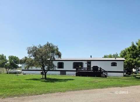 103 E Neill St, Broadus, MT 59317