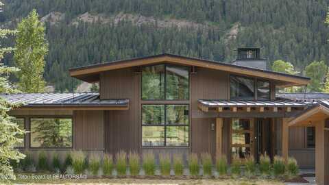 14265 S LEADER Lane, Jackson, WY 83001