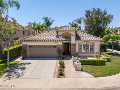 1962 Roadrunner Avenue, Thousand Oaks, CA 91320
