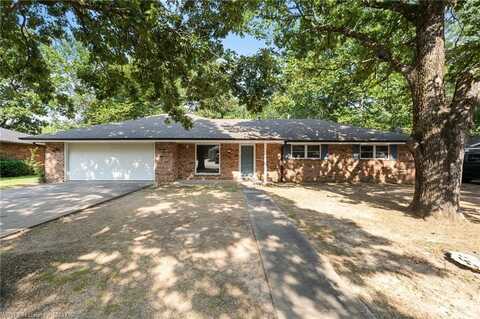 406 S Mcgee DR, Sallisaw, OK 74955