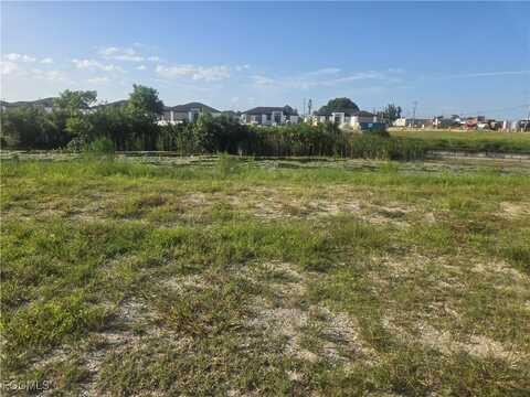 401 NE 15th Street, Cape Coral, FL 33909