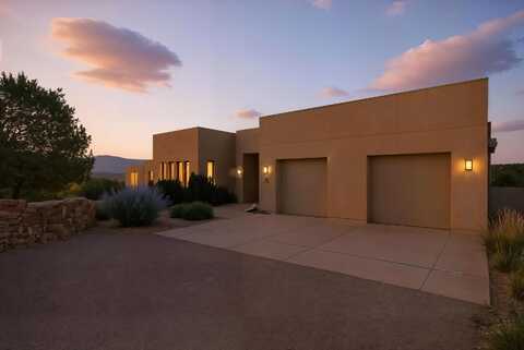 29 Hogan Ct, Sandia Park, NM 87047