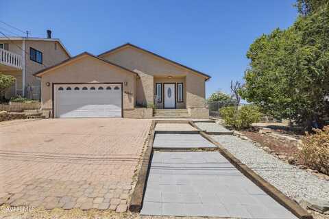 42647 Pinecliff Street, Lake Hughes, CA 93532