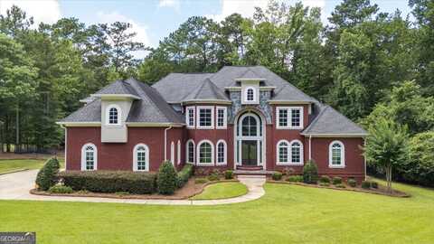 110 Aston Hall, Macon, GA 31210