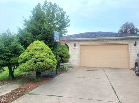 2532 Springhill Drive, Schererville, IN 46375