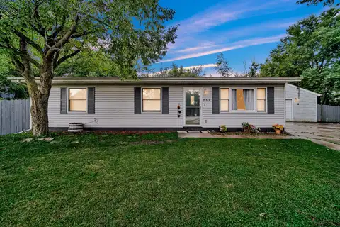 8021 Chase Place, Merrillville, IN 46410